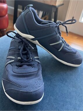 Xero Shoes Prio Navy Blue Barefoot Minimalist Sneaker Zero Drop Women's Size 9.5
